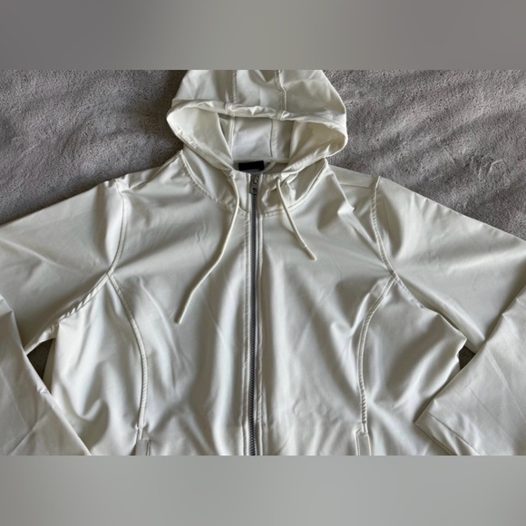 NWOT White 32 Degrees Cool Windbreaker Jacket Women’s Size XXL - Picture 10 of 12